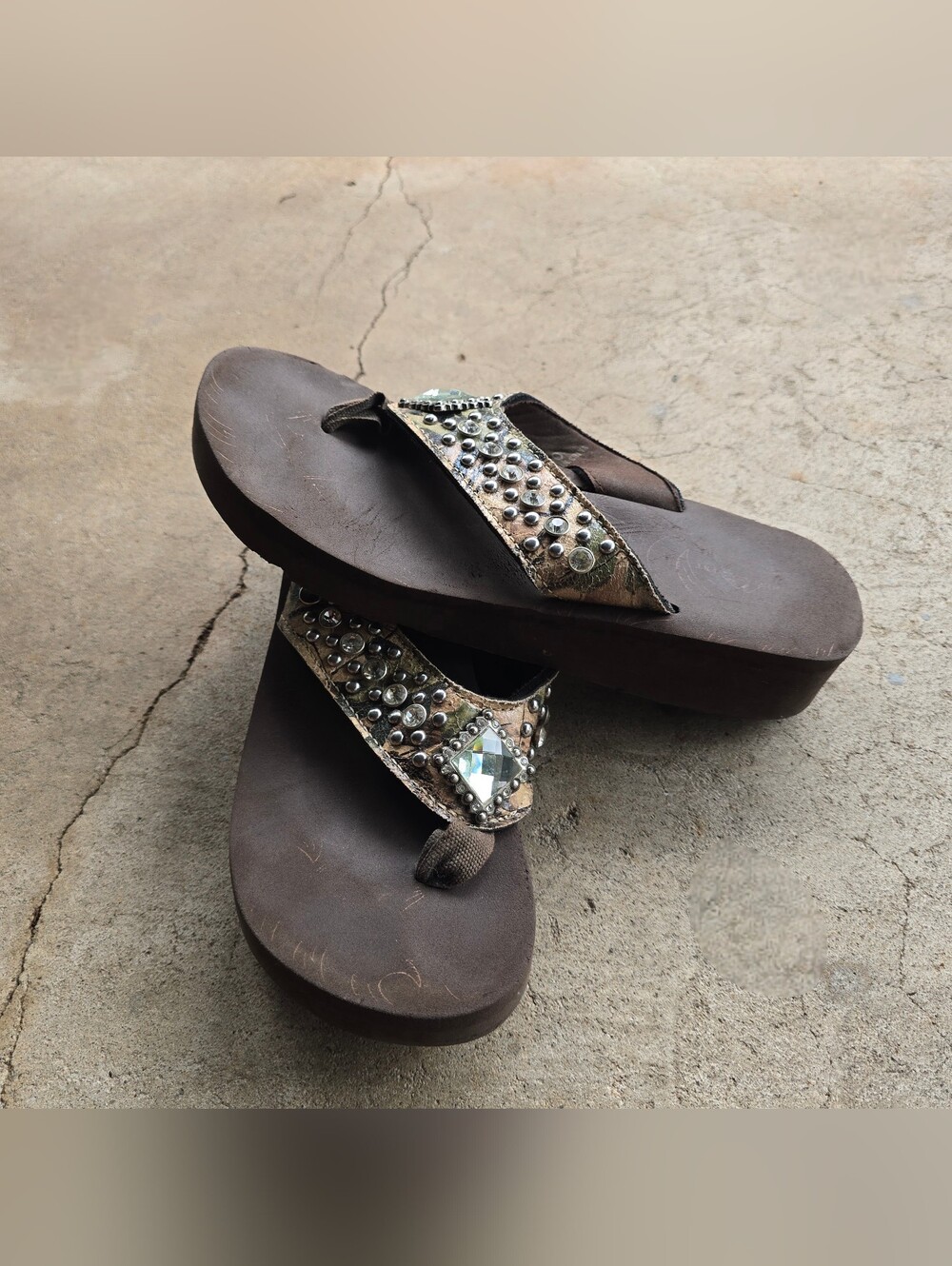 vtg y2k mcbling Grunge platform camo sandals